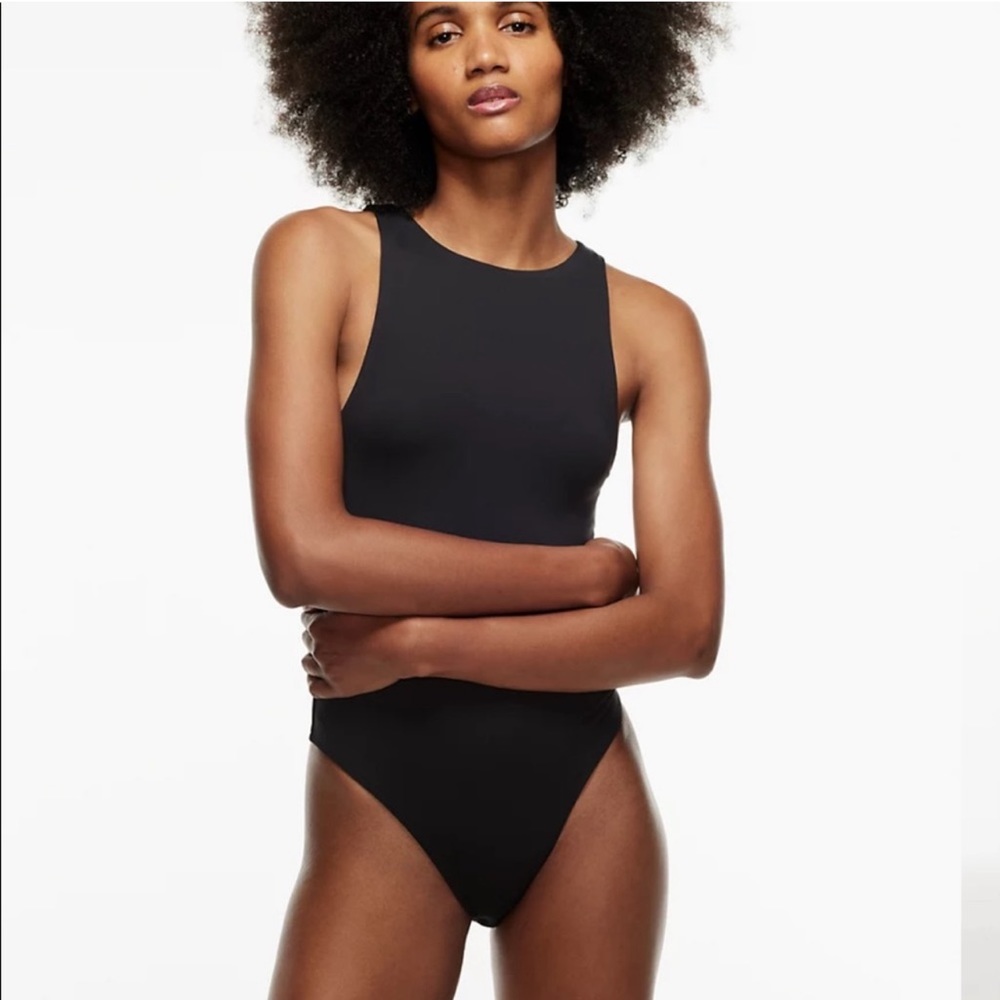 Aritzia Contour 90s bodysuit